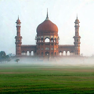 Urban Product Photography: Famous Building With Morning (mist:1.23) With Large, Ornate