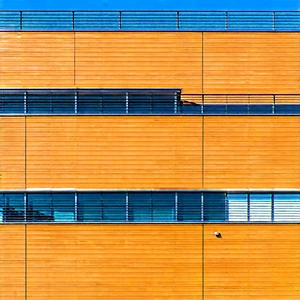 Urban Aerial Photography: Rooftop Garden With Shopping With Large, Tall