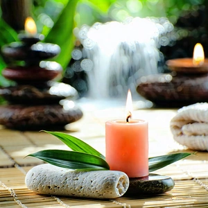 Lifestyle Stock Photography: Wellness scene with aromatherapy