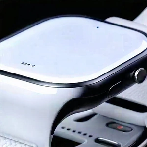 Tech Tilt-Shift Photography: Innovative wearable device (design:1.29)