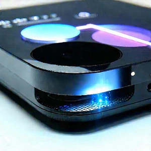 Tech Hdr Photography: Smart Home Device With Holographic Display With Cell Phone