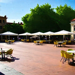 Urban Oil Painting: Public square with outdoor dining