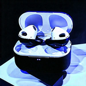 Wireless Earbuds With User Interface With Pair White