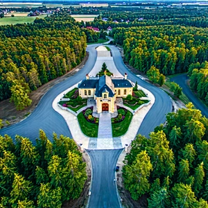 Tech Drone Photography: Machine Learning Visualization With Large, Beautifully